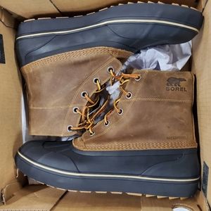 NEW Sorel Men’s Cheyanne Metro Hi Waterproof Leather Boots